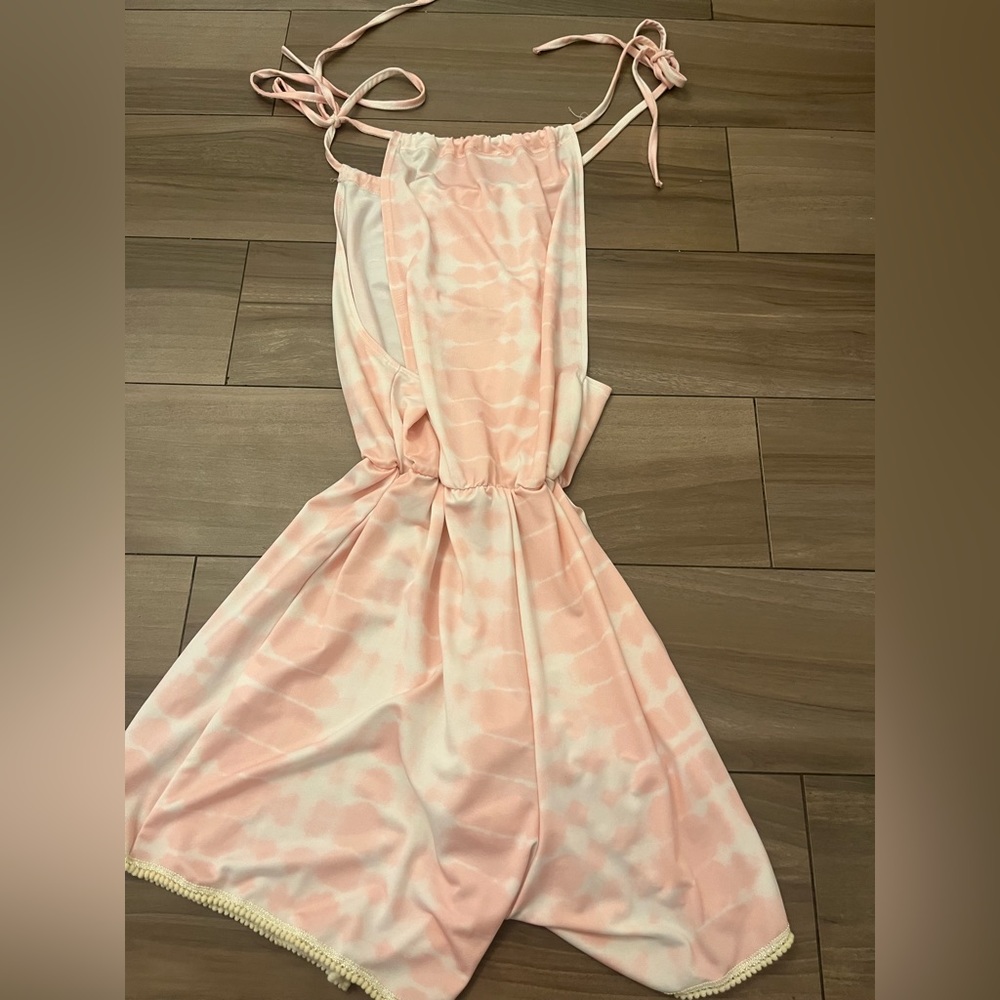 Pink and white romper (small) Brand Love & Sunflower Original $20 Selling $15